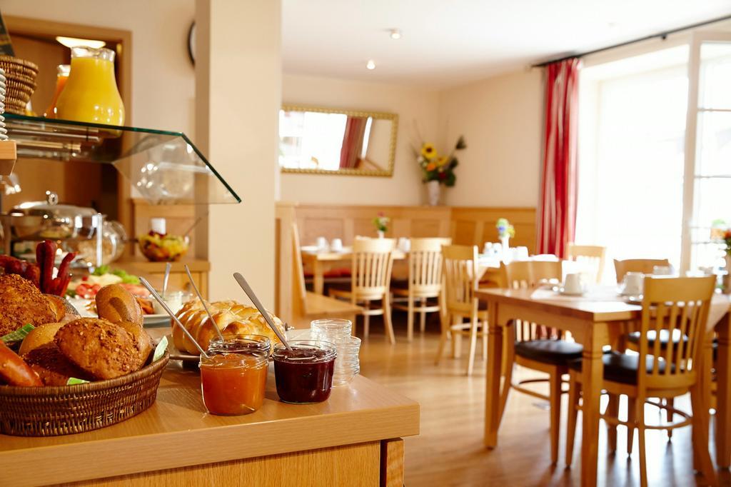 Hotel Eberl Hattenhofen  Екстер'єр фото