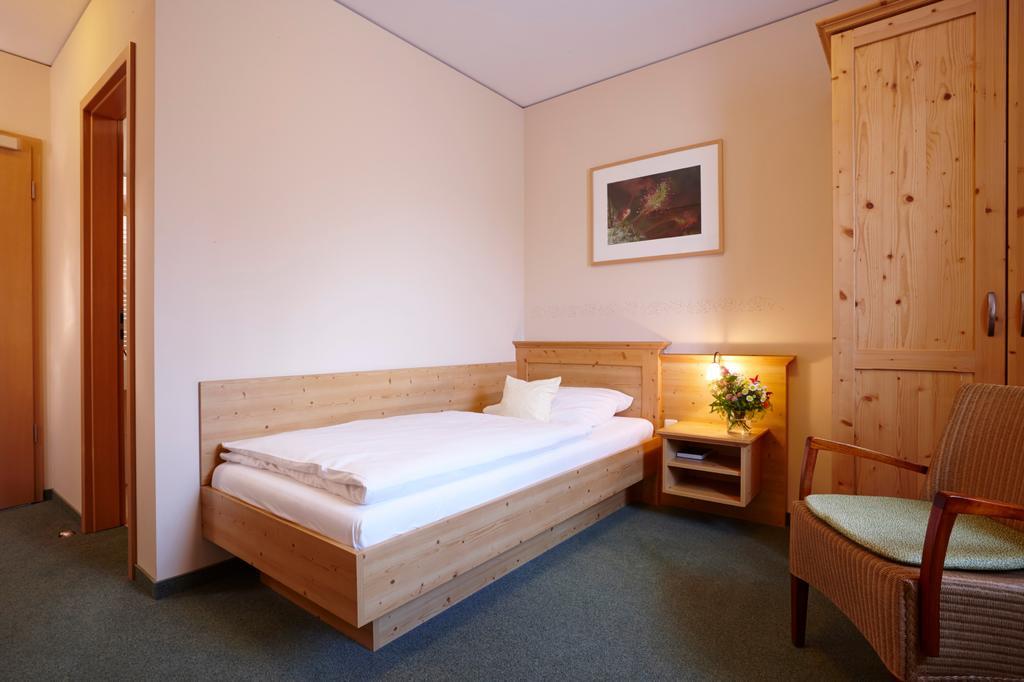 Hotel Eberl Hattenhofen  Екстер'єр фото